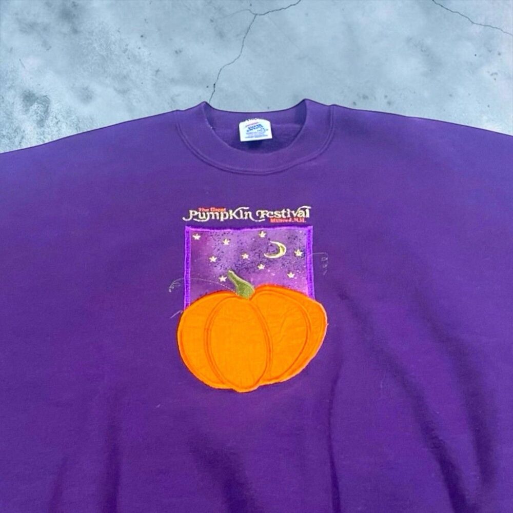 Vintage 90s Jerzees Great Pumpkin Festival Milford NH Embroidered Sweatshirt 2XL